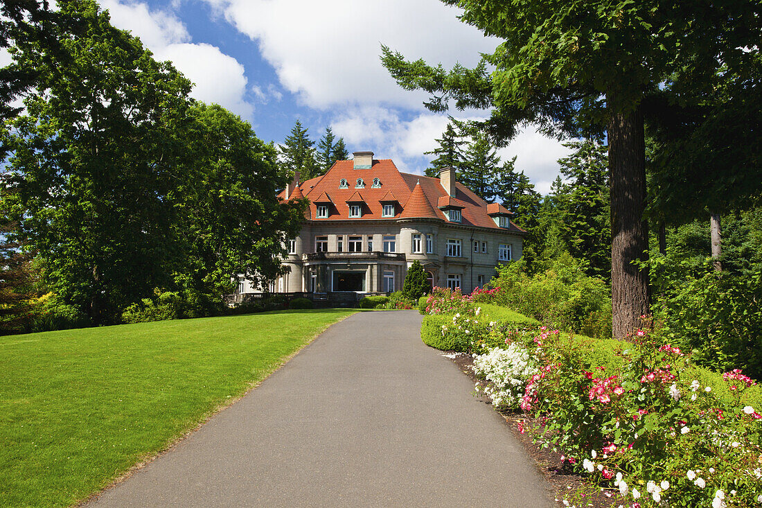 Pittock Mansion and landscaped gardens,the historic residence of Henry Pittock,publisher of the Oregonian,Portland,Oregon,United States of America