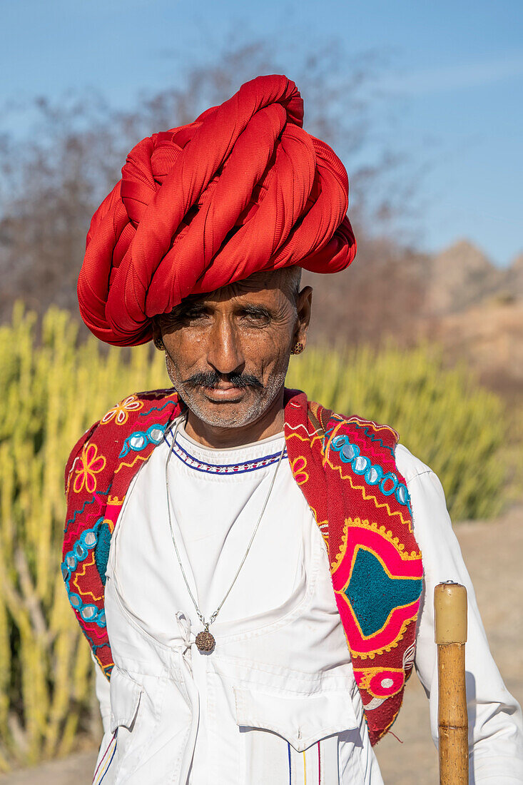 Rabari-Hirte in der Pali-Ebene von Rajasthan, Indien, Pali, Rajasthan, Indien