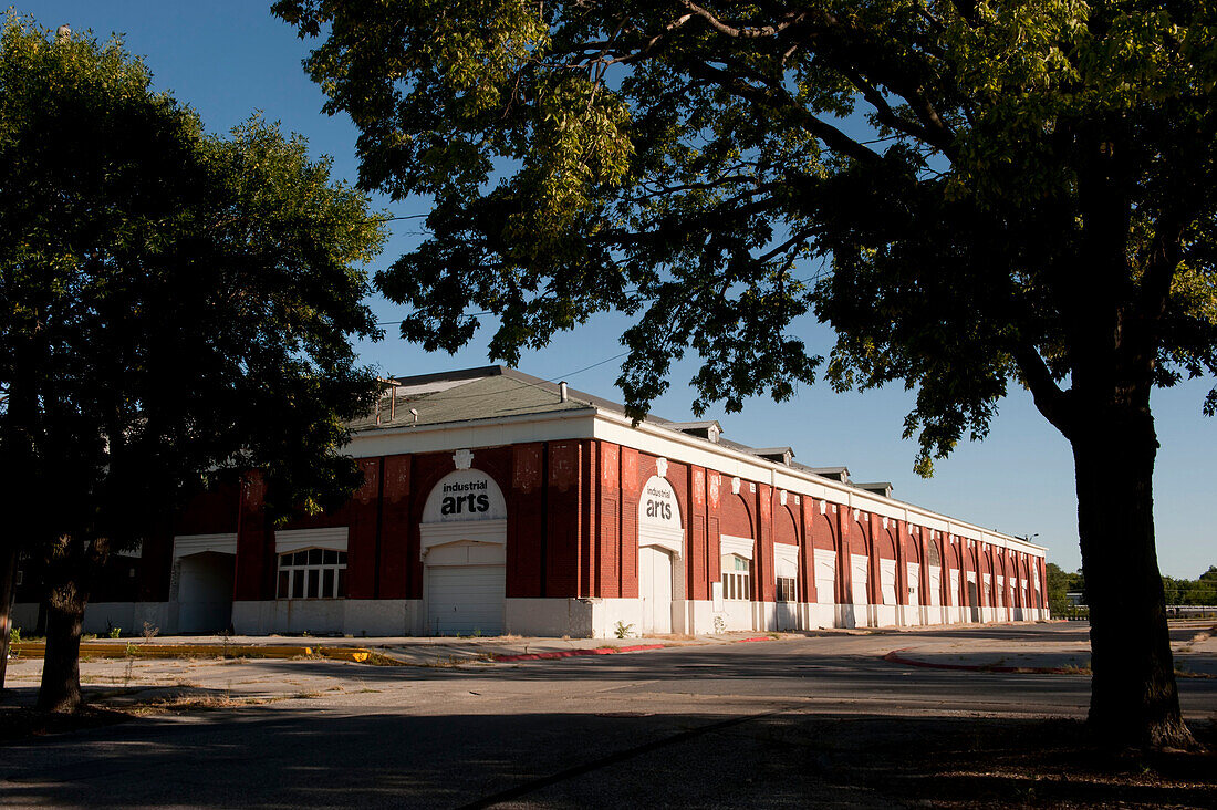 Außenansicht des Industrial Arts Building auf dem alten Messegelände in Lincoln, NE, Lincoln, Nebraska, Vereinigte Staaten von Amerika