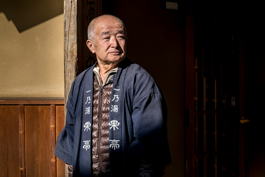 Innkeeper at Shibu Onsen,a small town near the famous Jigokudani Monkey Park – often referred to as the Snow Monkey Park.  Shibu Onsen features a number of hot baths,popular with tourists,Shibu Onsen,Nagano,Japan