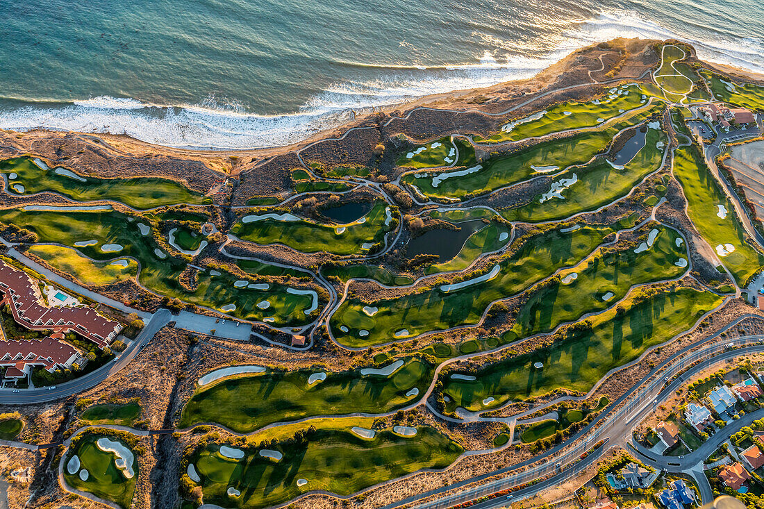 Waterfront luxury golf course located at Rancho Palos Verdes,California,USA,Rancho Palos Verdes,California,United States of America