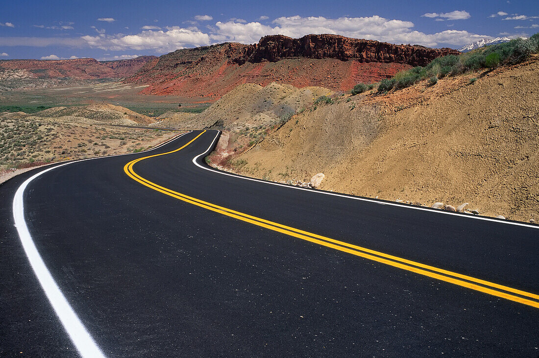 Road,Arches National Park,Utah,USA