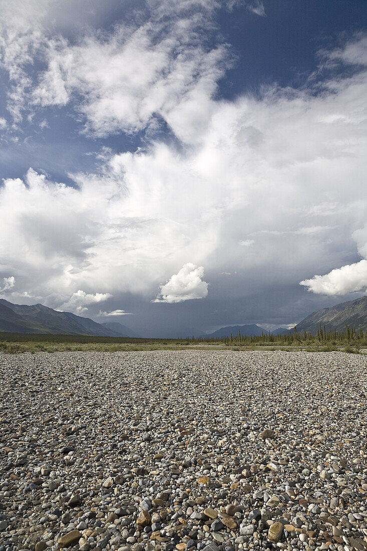 Steinstrand,Bonnet Plume River,Yukon,Kanada