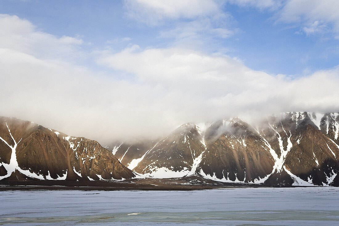 Craig Harbour,Ellesmere Island,Nunavut,Canada