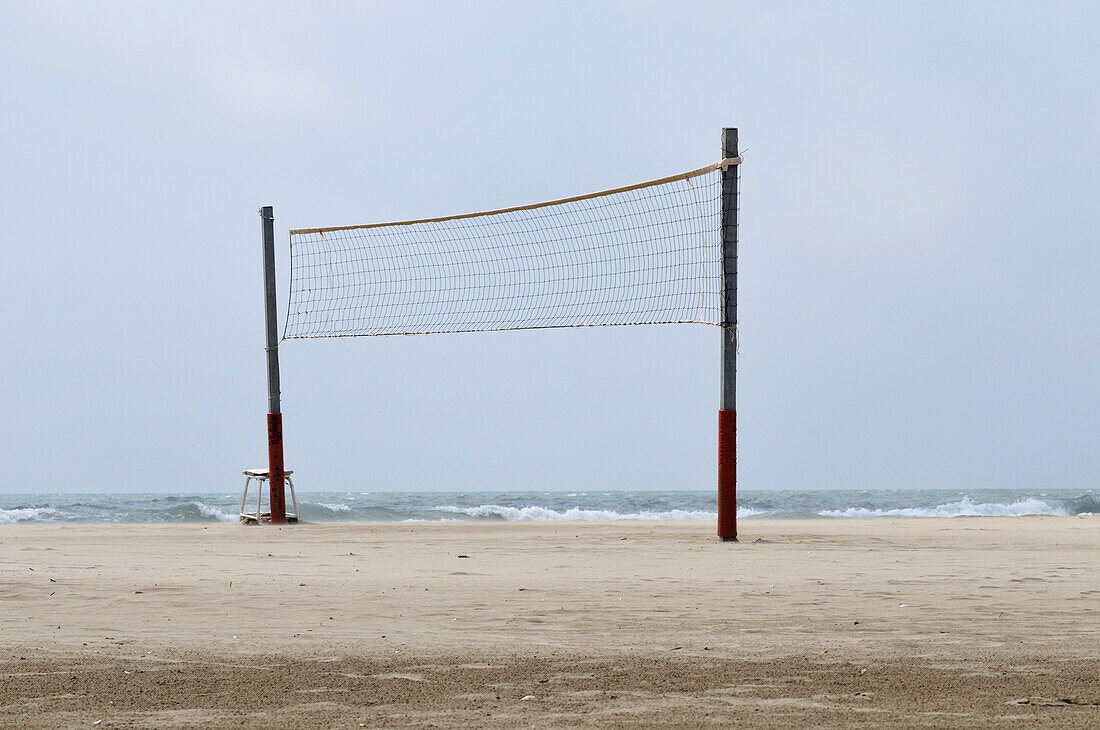 Volleyballnetz am Strand