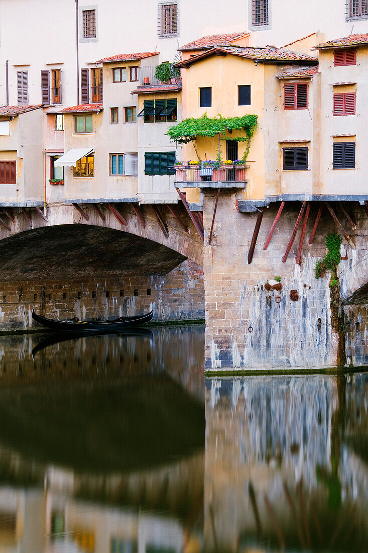 Fluss Arno und Ponte Vecchio,Florenz,Toskana,Italien