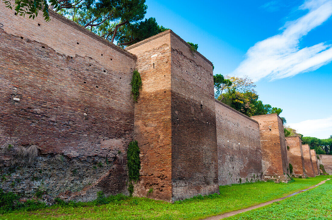 Römische Aurelianische Mauern (Mura Aureliane),UNESCO-Welterbe,Rom,Latium (Lazio),Italien,Europa