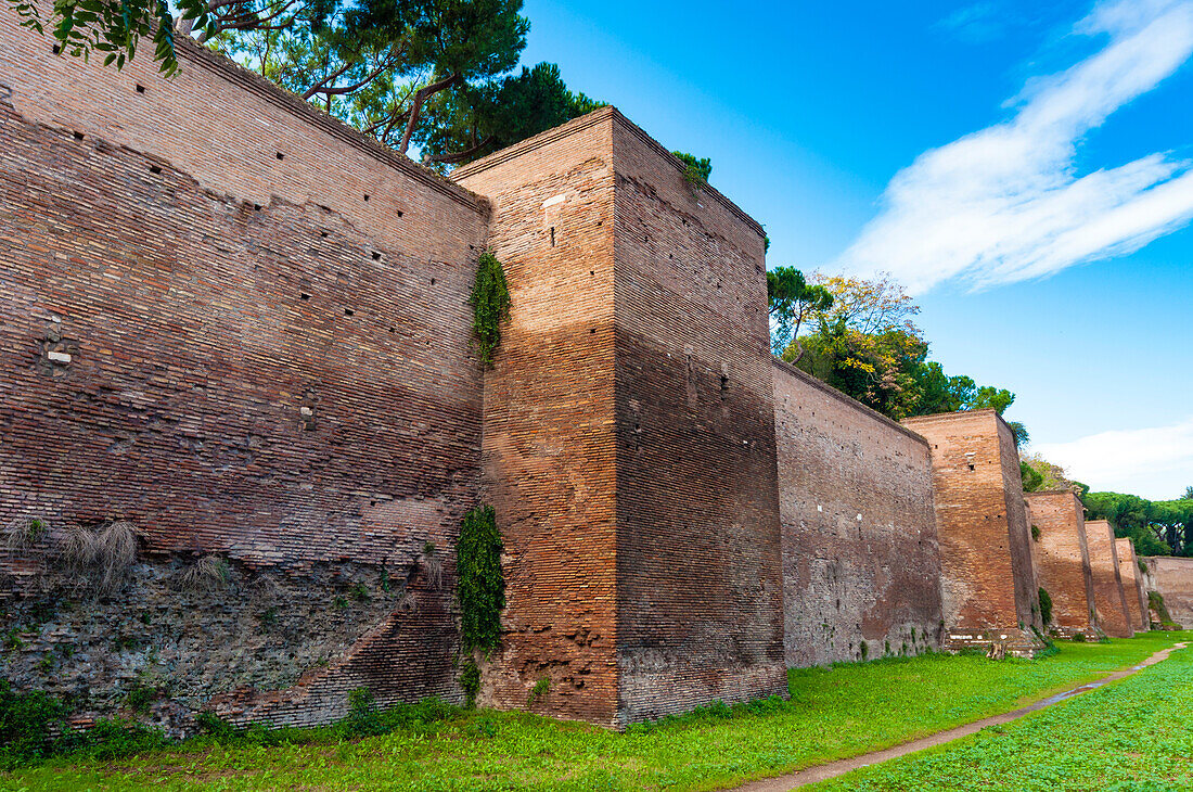 Roman Aurelian Walls (Mura Aureliane),UNESCO World Heritage Site,Rome,Latium (Lazio),Italy,Europe