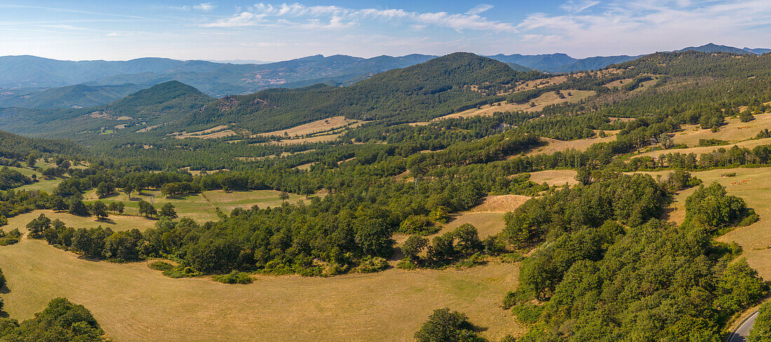 Blick von oben auf die Landschaft bei Borello, Emilia Romagna, Italien, Europa