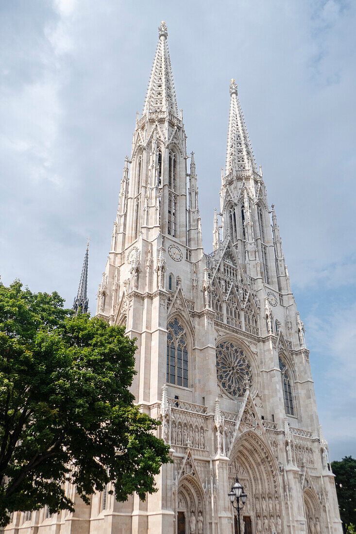 Die neu renovierte Votivkirche,Wien,Österreich,Europa