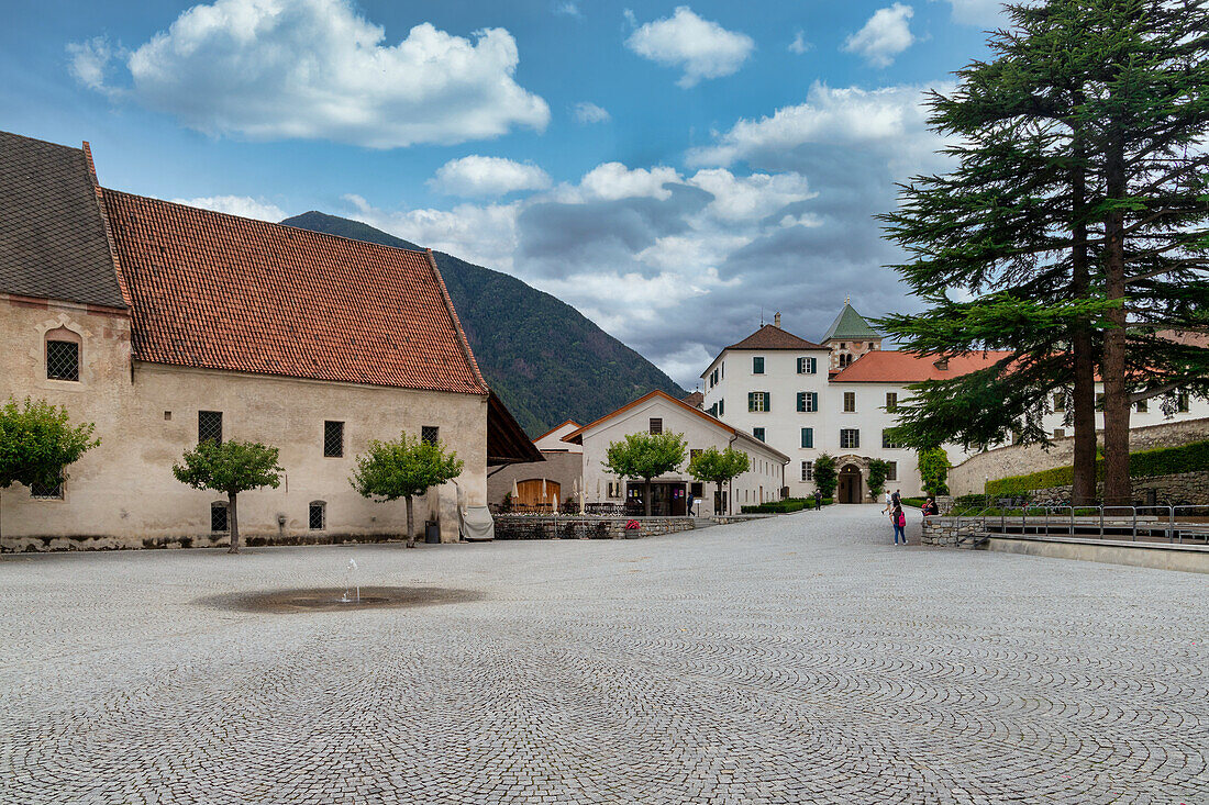 Kloster Neustift Innenhof,Brixen,Südtirol,Italien,Europa