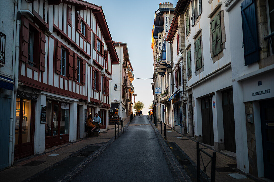 Saint Jean de Luz, Fischerort an der Mündung des Flusses Nivelle, im südwestlichen Baskenland Frankreichs.