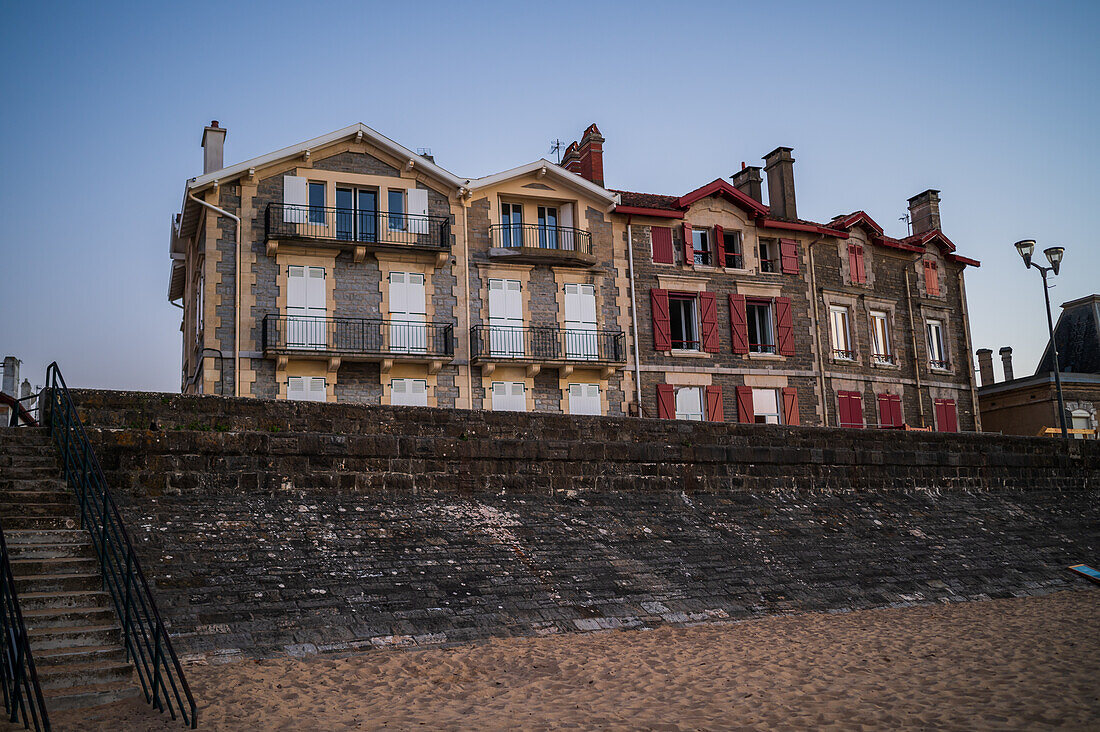 Promenade Jacques Thibaud Uferpromenade