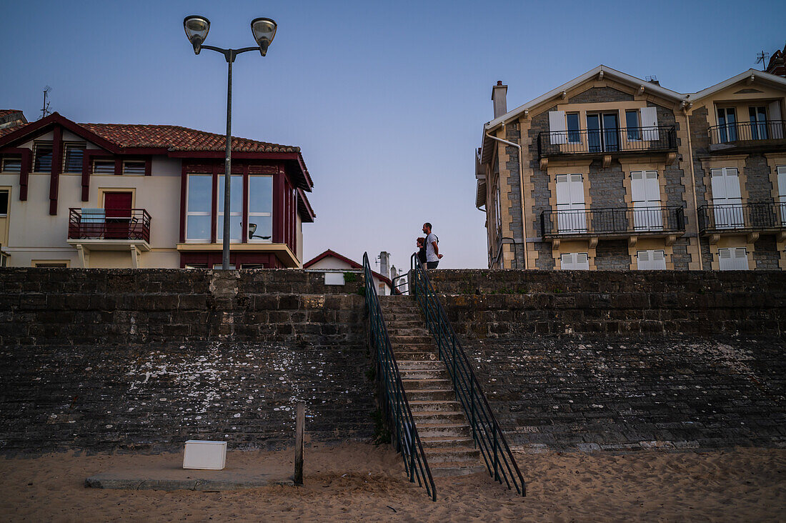 Uferpromenade Jacques Thibaud