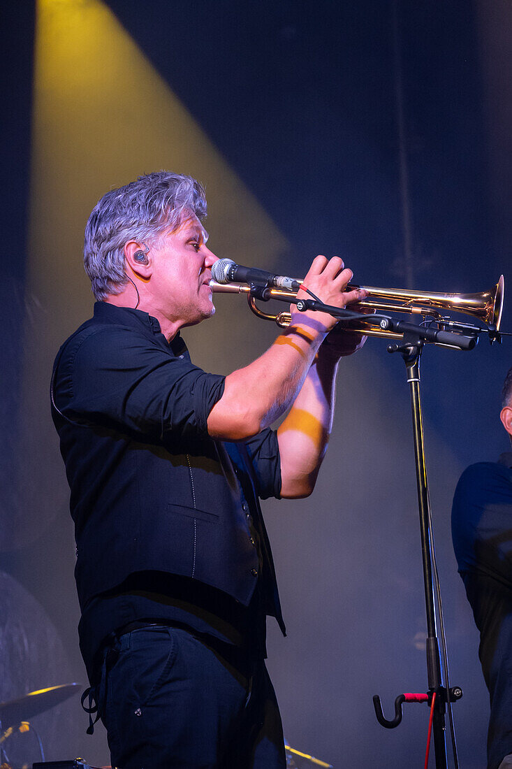 Calexico playing live in Jardin de Invierno of Zaragoza during the Fiestas del Pilar,Spain.