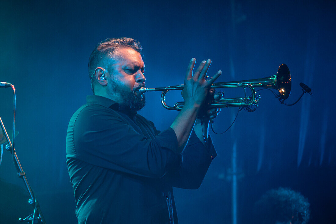 Calexico playing live in Jardin de Invierno of Zaragoza during the Fiestas del Pilar,Spain.