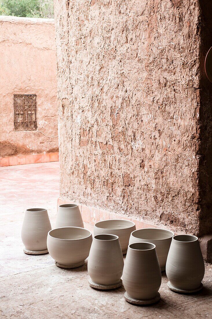 Morocco, Marrakesh, Beldi Country Club, Story: A tradition of potters