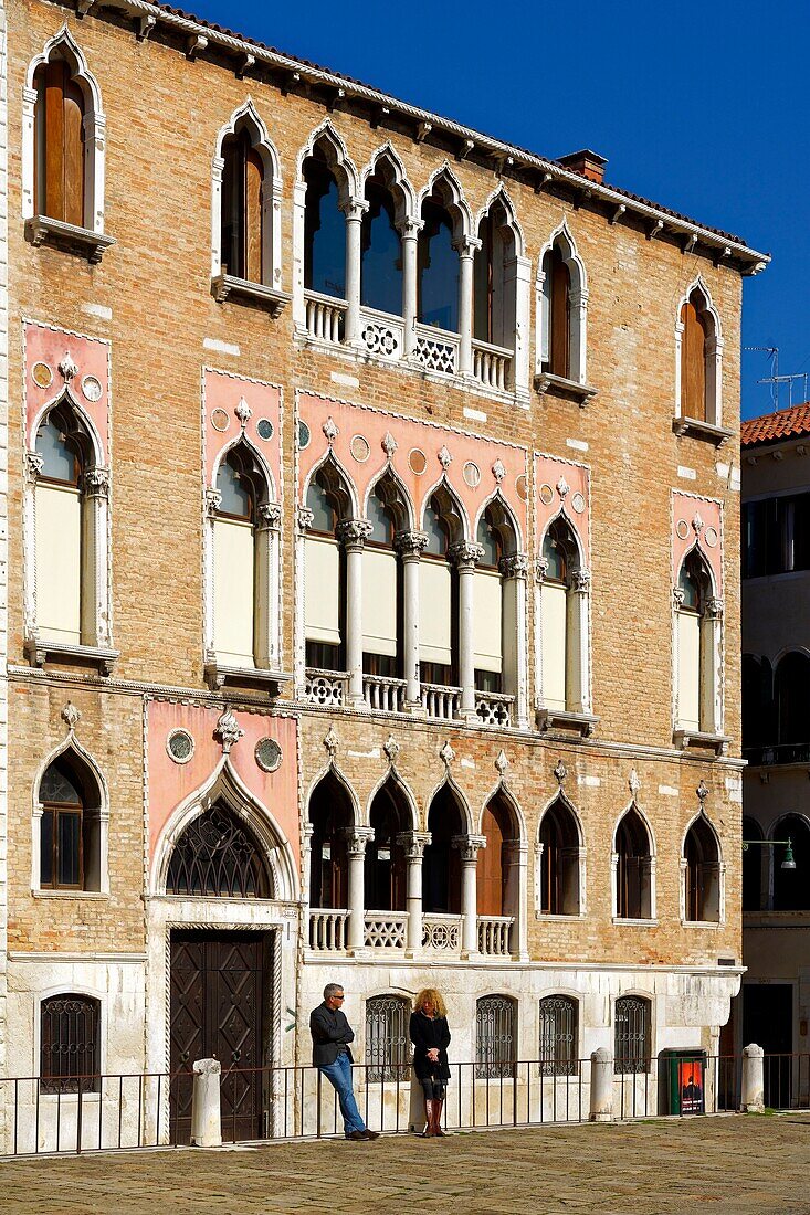 Italien, Venetien, Venedig, von der UNESCO zum Weltkulturerbe erklärt, Stadtteil San Marco, Campo Santo Stefano