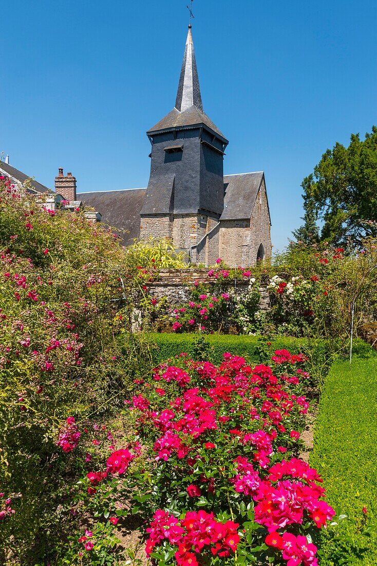 France, Oise, Gerberoy, ranked Most Beautiful Villages of France, its houses of the seventeenth and eighteenth centuries, made of wood and cob or brick and flint, Gerberoy make a unique place to walk in spring and summer, the climbing roses on the facades transform the town into a real rose garden, here the garden Henri le Sidaner