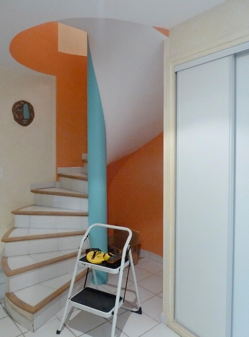 France, Occitanie, Montpellier, Gulf of Baillargues, decorator Sonia Bousquet, story: Before/After: When a retired couple needs a custom decorator