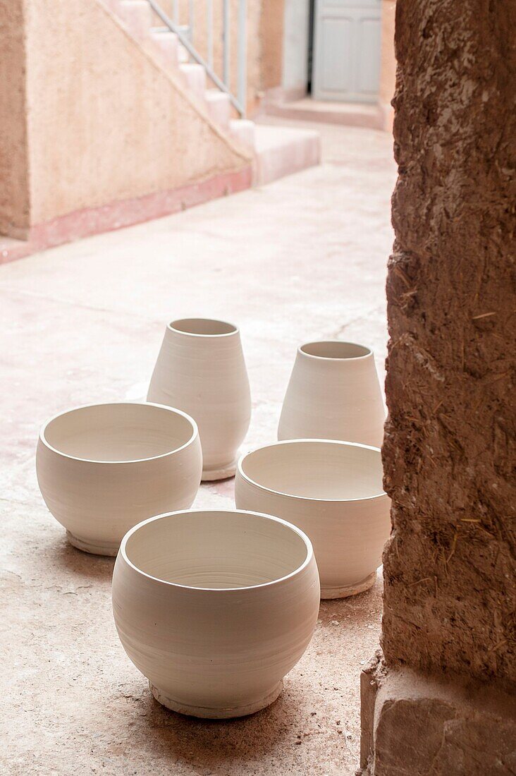 Morocco, Marrakesh, Beldi Country Club, Story: A tradition of potters