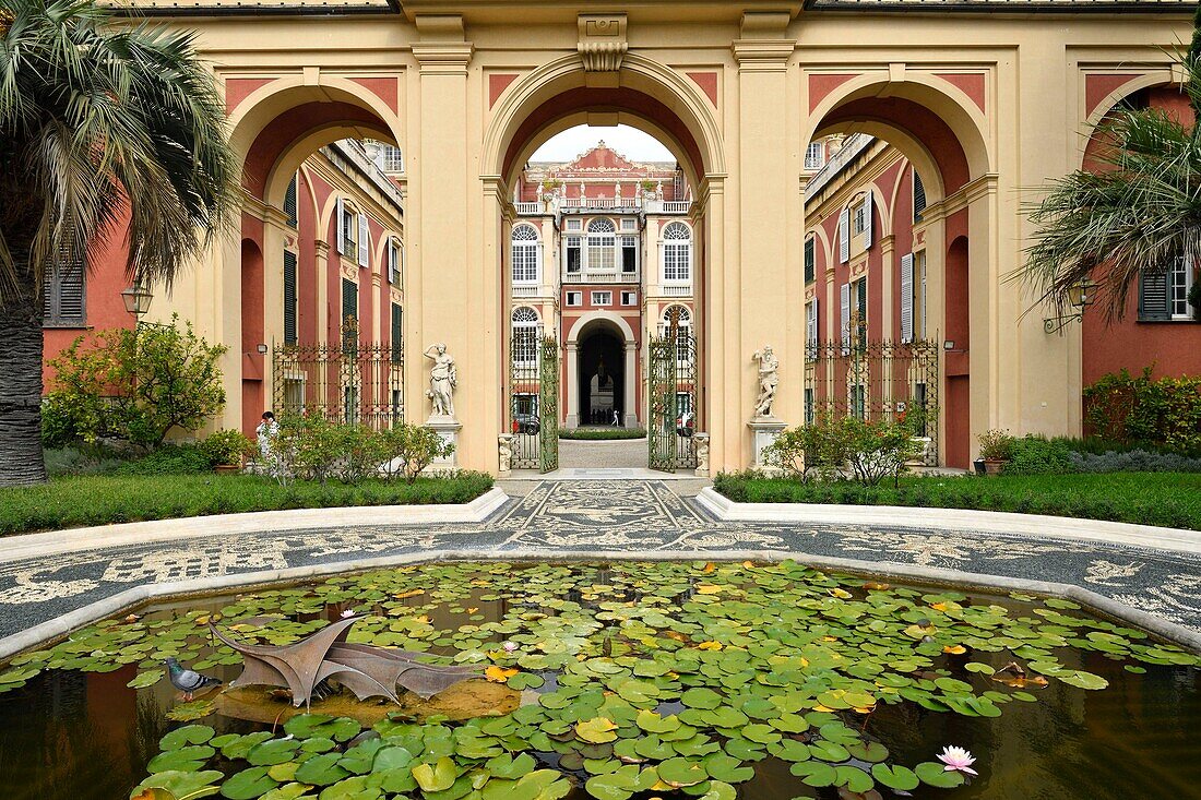 Italy, Liguria, Genoa, Museo di Palazzo Reale (Royal palace), the gardens, basin in the middle of a mosaic of pebbles