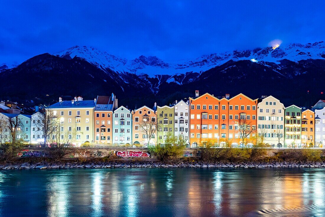 Österreich, Region Tirol, Innsbruck, Altstadt am Inn