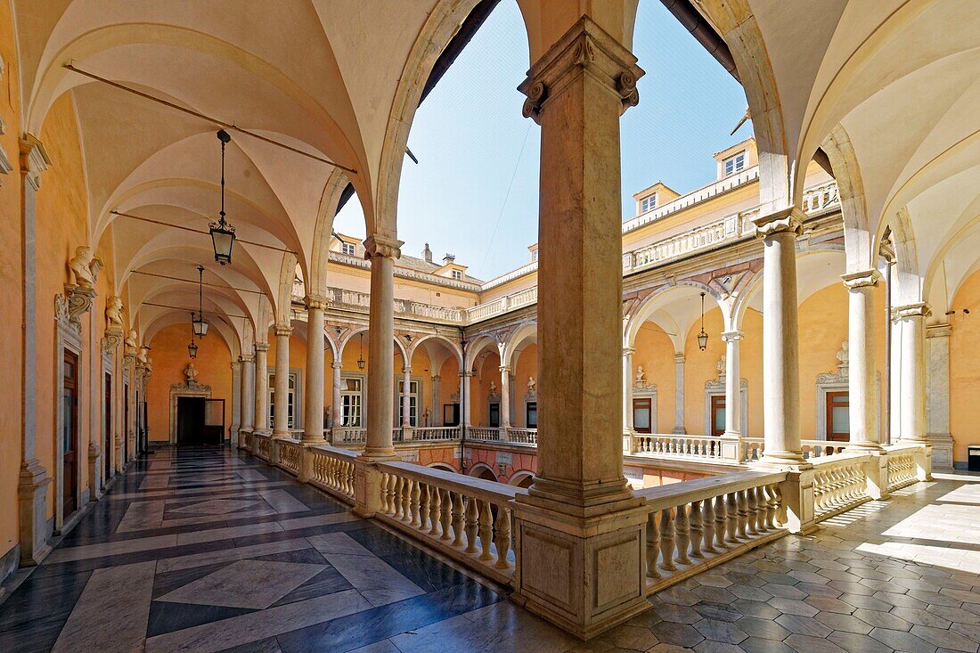 Italien, Ligurien, Genua, Via Garibaldi, Palazzi delle Strade Nuove, der Palazzo Tursi ist Teil der Palazzi dei Rolli 42, die zum Weltkulturerbe der UNESCO gehören