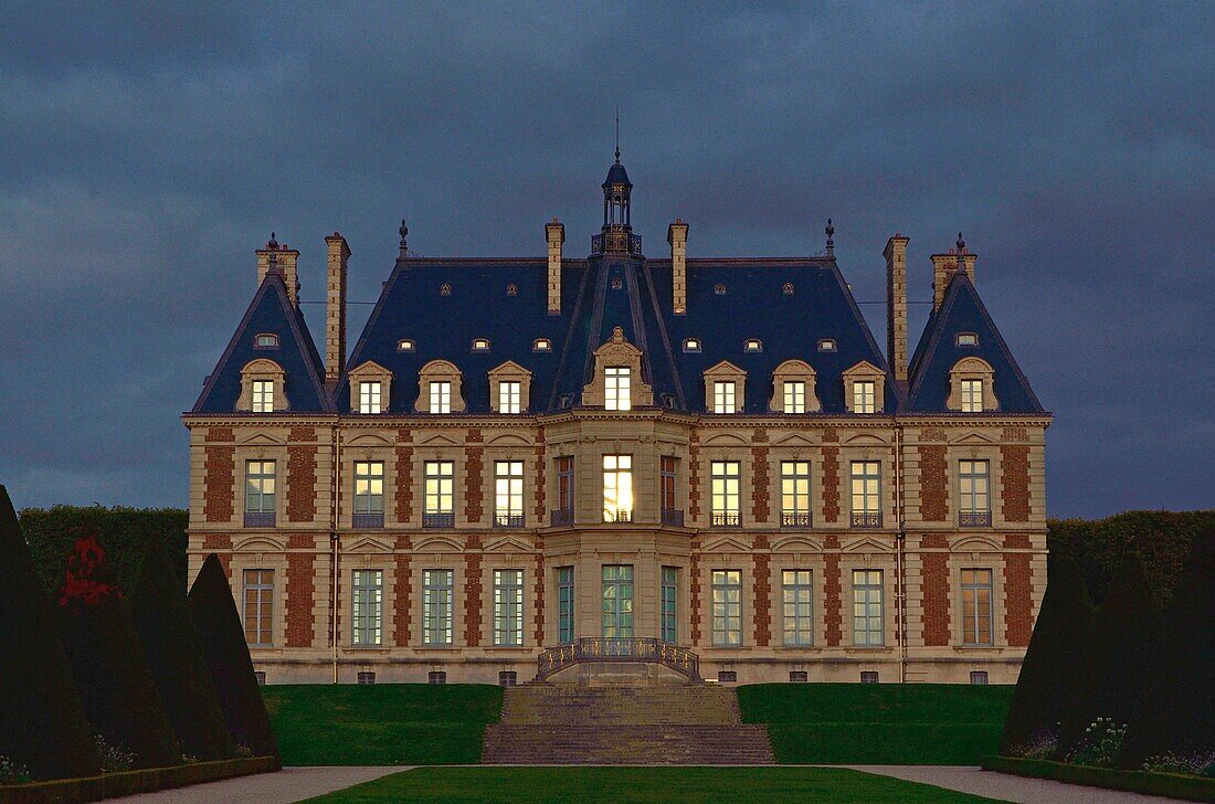 Frankreich, Hauts de Seine, Sceaux, der Park und das Schloss mit dem Museum der Ile de France