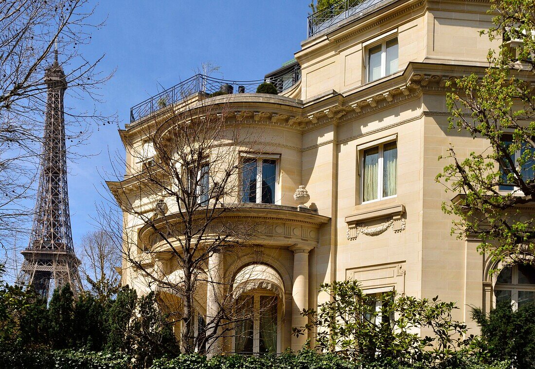 France, Paris, Parisian residence and the Eiffel Tower