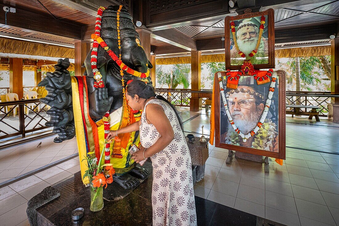 Mauritius, Rivière du Rempart district, Pointes des Lascars, Saiva Siddhanta Church-Hindu Spiritual Park