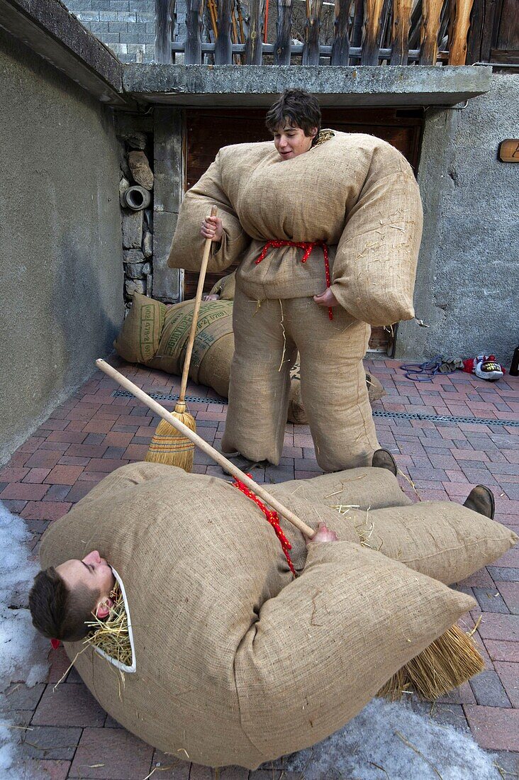 Switzerland, Valais, Evolene valley, Evolene, Carnaval with the Empailles and the Peluches who come from Pagan rites and go around the villages to frighten the bad spirits of winter