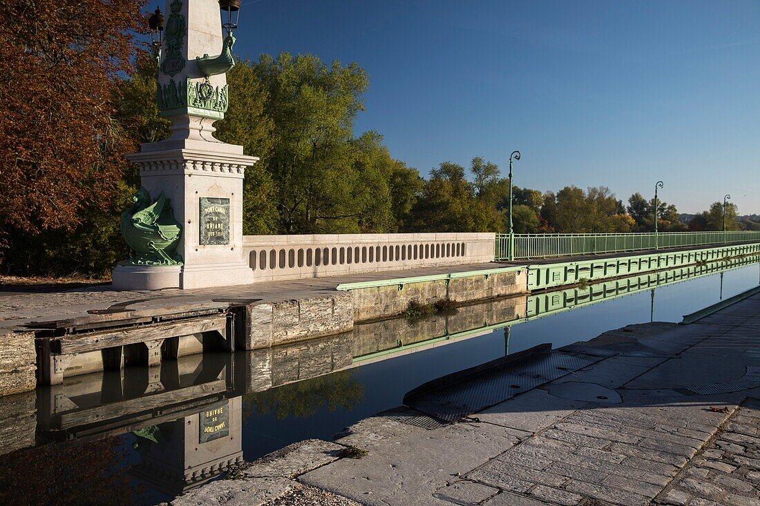 France, Loiret, Loire valley,Briare, Briare canal bridge which passes 45 meters above the Loire