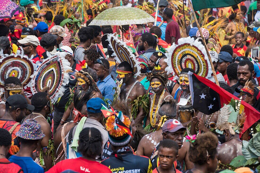 Papua-Neuguinea, Bezirk National Capitale, Port Moresby, Jack Pidik Park, Unabhängigkeitsfest, das jedes Jahr Mitte September stattfindet, Tänzer vom Stamm der Abelam