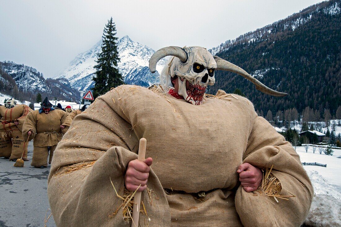 Switzerland, Valais, Evolene valley, Evolene, Carnaval with the Empailles and the Peluches who come from Pagan rites and go around the villages to frighten the bad spirits of winter