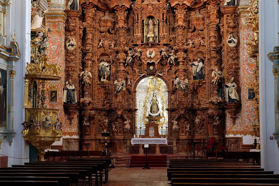 Spanien, Andalusien, Costa del Sol, Provinz Malaga, Antequera, weißes Dorf, Iglesia del Carmen, Altarbild (Altar Mayor), das Werk eines örtlichen Handwerkers, gilt als das schönste barocke Altarbild in ganz Andalusien, Jungfrau der Hilfe (Virgen del Socorro)