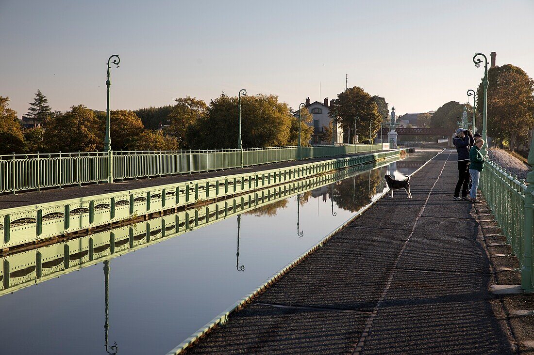 France, Loiret, Loire valley,Briare, Briare canal bridge which passes 45 meters above the Loire