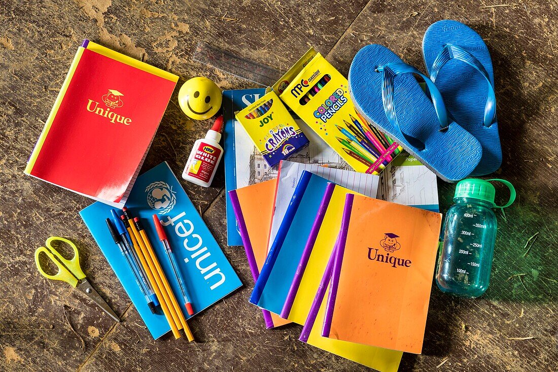 Papua New Guinea, Southern Highlands Province, Lake Kutubu, the contents of a UNICEF school bag