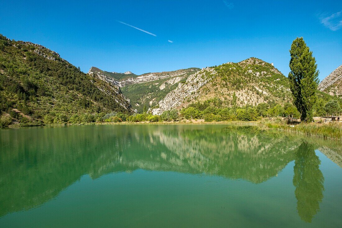 France, Drôme, Cornillon sur l'Oule, the Pas-des-Ondes water reservoir