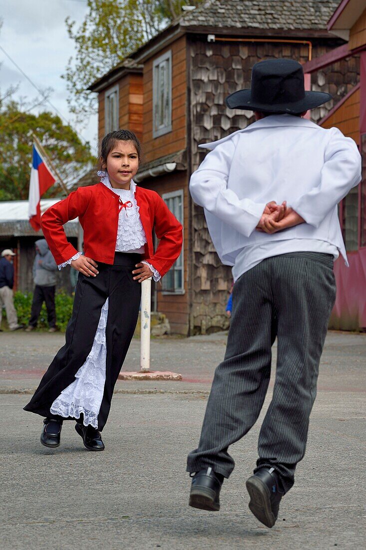 Chile, Los Lagos region, archipelago of Chiloe, Quinchao Island, Curaco de Velez, dance in traditional costumes