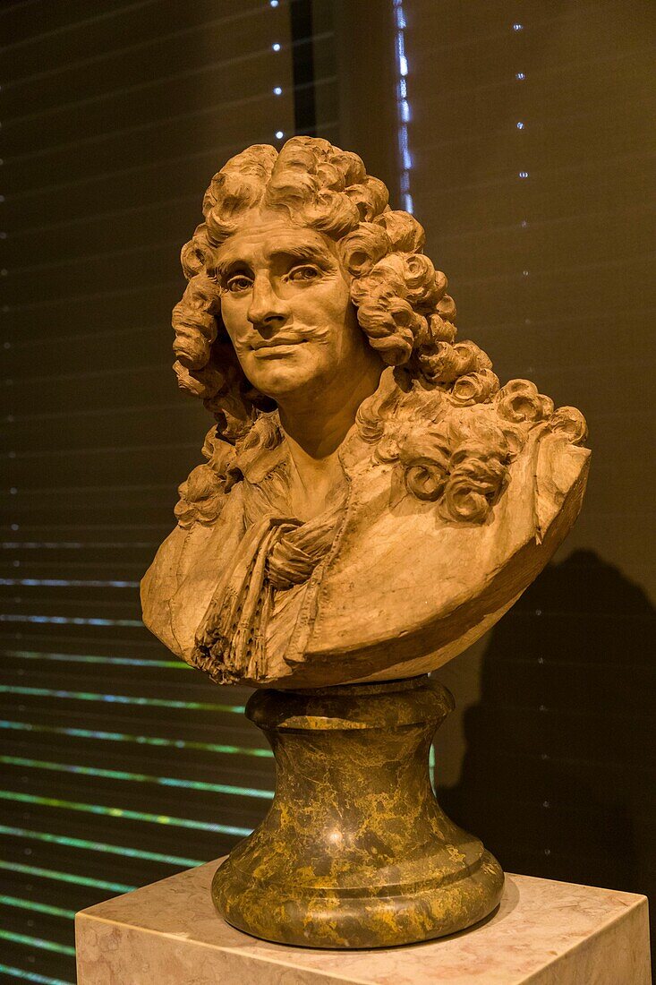 Portugal, Lisbon, calouste gulbenkian museum, Portrait Bust of Molière by Jean-Jacques Caffieri, Eighteenth century