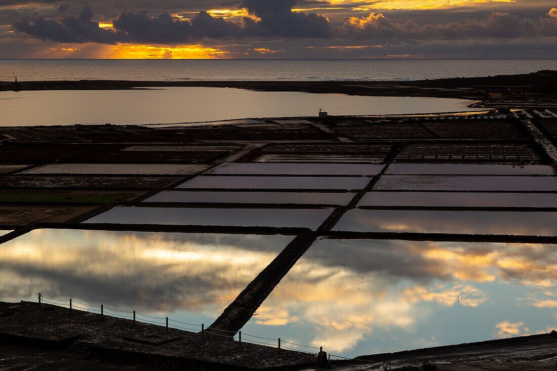 Spain, Canary Islands, Lanzarote Island, South-West Coast, las salinas de Janubio (salines de Janubio)