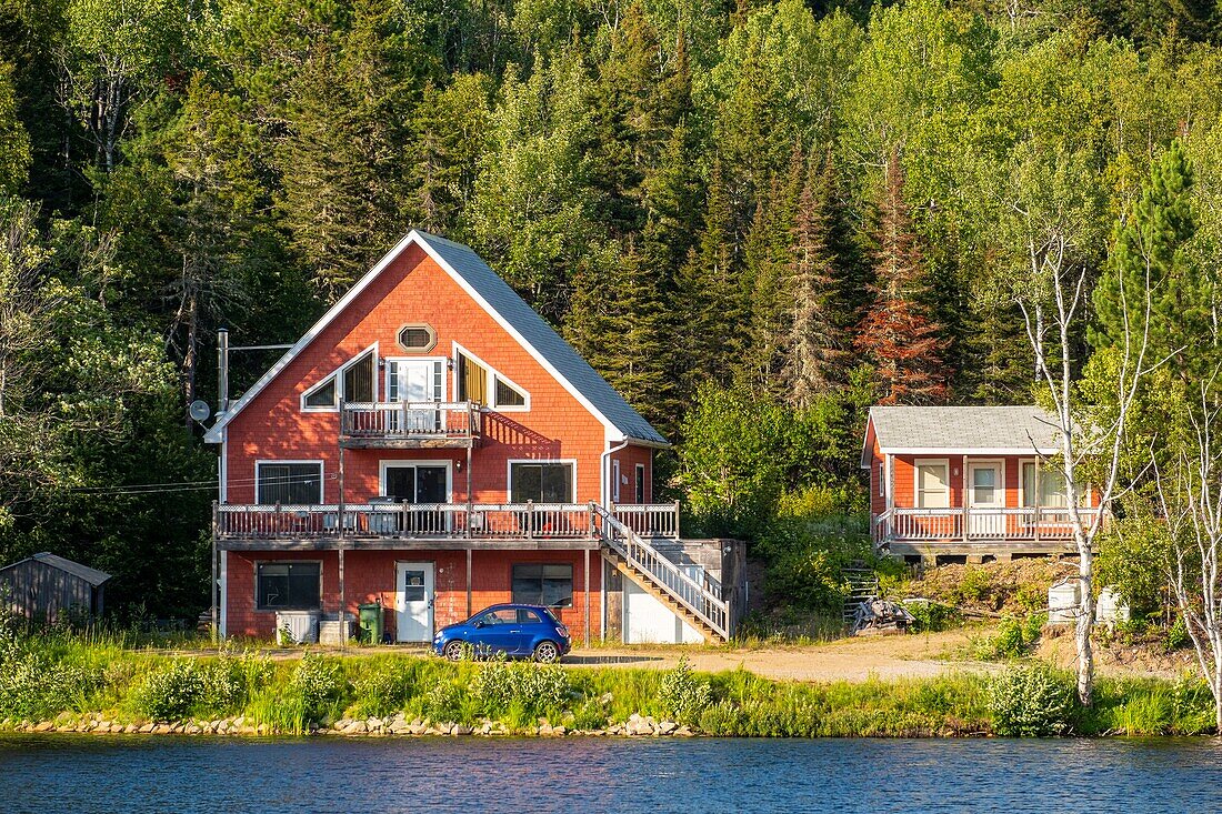 Kanada,Provinz Quebec,Charlevoix CoaSaint Lake House