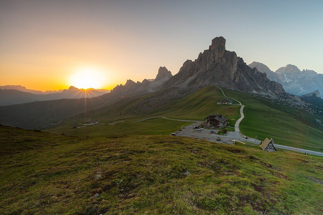 Italy, Veneto, Belluno province, Dolomites, UNESCO World Heritage Site, Passo Giau Pass or Santa Lucia Pass (2462 m)