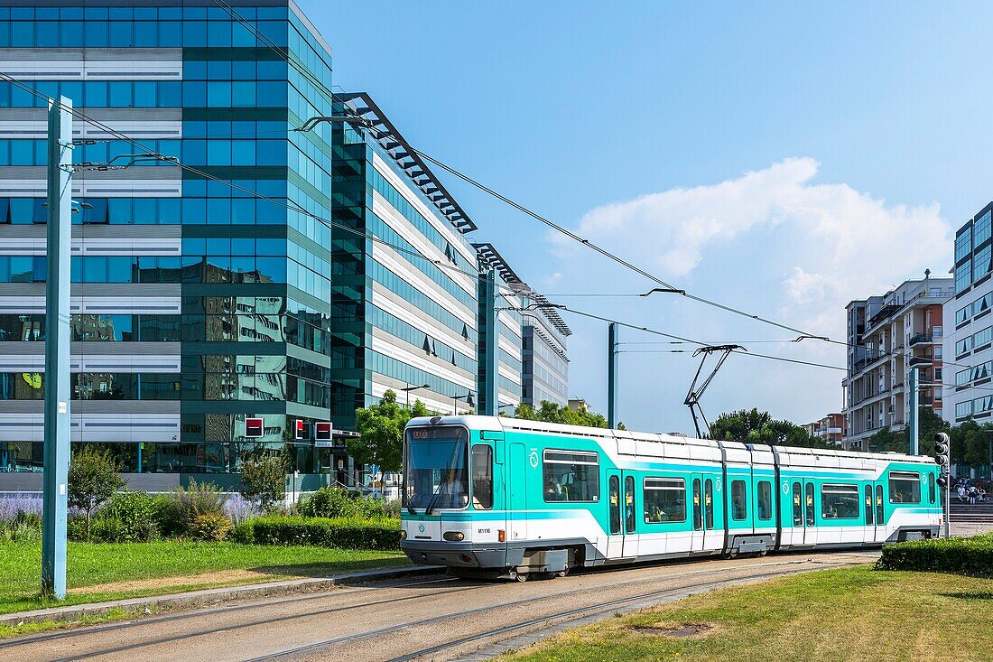 Frankreich,Seine Saint Denis,Bobigny,TRAM,Promenade Jean Rostand