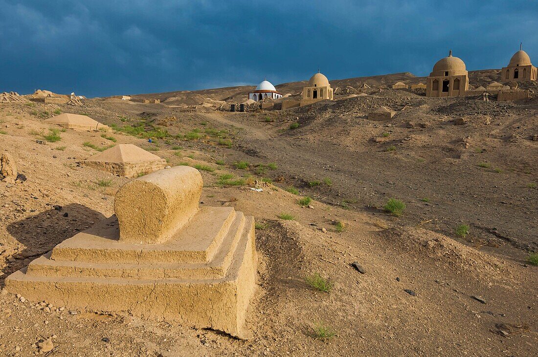 China, Xinjiang autonomous region, Turfan or Turpan, Uighur tumbs and mausoleums