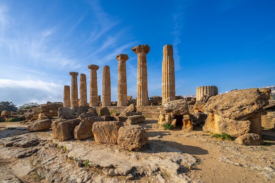 Temple of Heracles, Valley of the Temples, UNESCO World Heritage Site, Agrigento, Sicily, Italy, Mediterranean, Europe