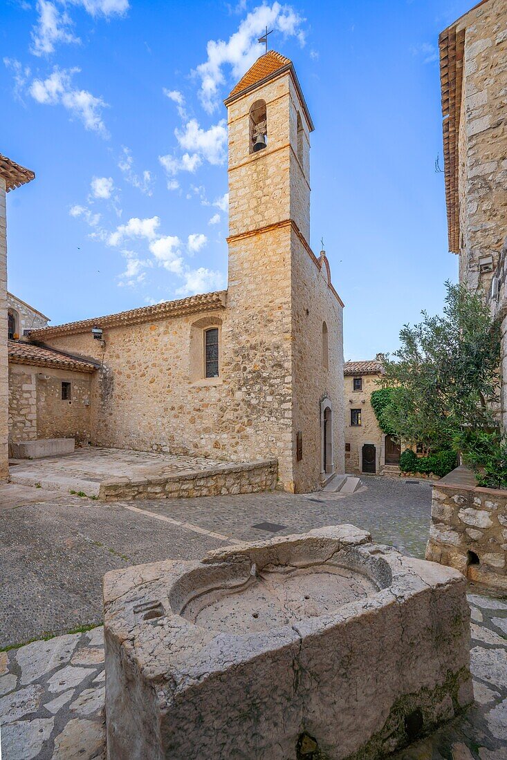 Collegiate Church of the Conversion of Saint Paul, Saint-Paul-de-Vence, Provence-Alpes-Cote d'Azur, France, Europe