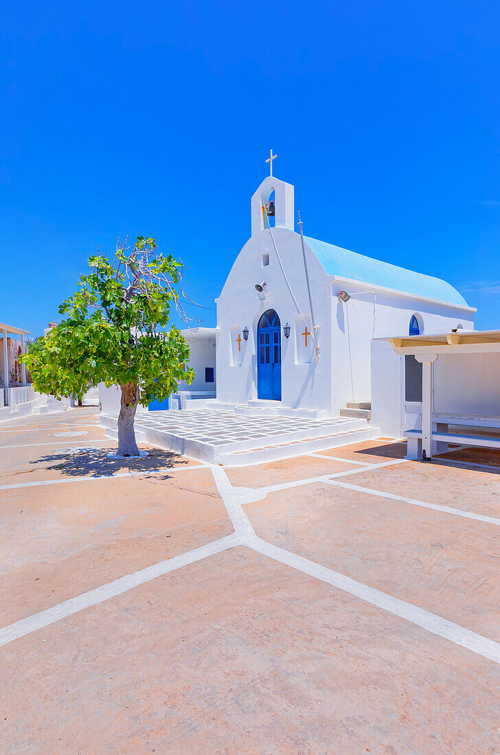 Orthodox chapel, Ramos village, Serifos Island, Cyclades, Greek Islands, Greece, Europe