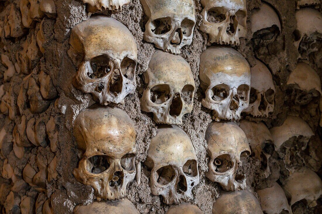 Chapel of Bones, Evora, Alentejo, Portugal, Europe